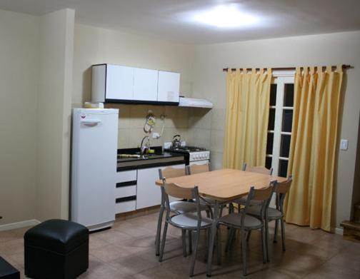 Naipi Apart Apartman Puerto Iguazú Szoba fotó