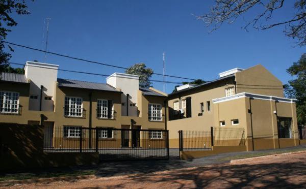 Naipi Apart Apartman Puerto Iguazú Szoba fotó